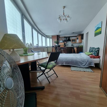 Sloneczny Apartamencik Appartement Wrocław Buitenkant foto