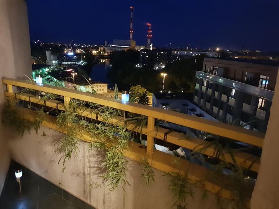 Sloneczny Apartamencik Appartement Wrocław Buitenkant foto