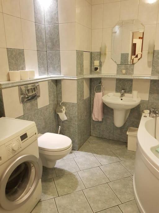 Sloneczny Apartamencik Appartement Wrocław Buitenkant foto