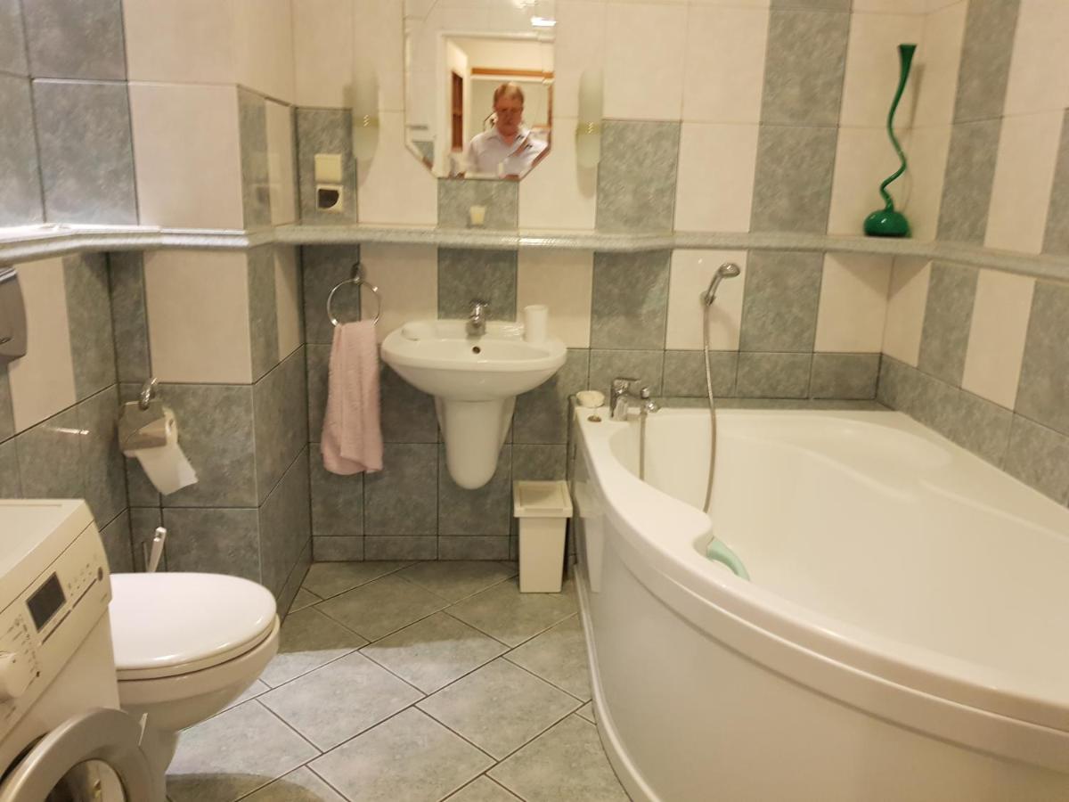 Sloneczny Apartamencik Appartement Wrocław Buitenkant foto
